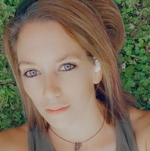 Meet your Posher, Vickie